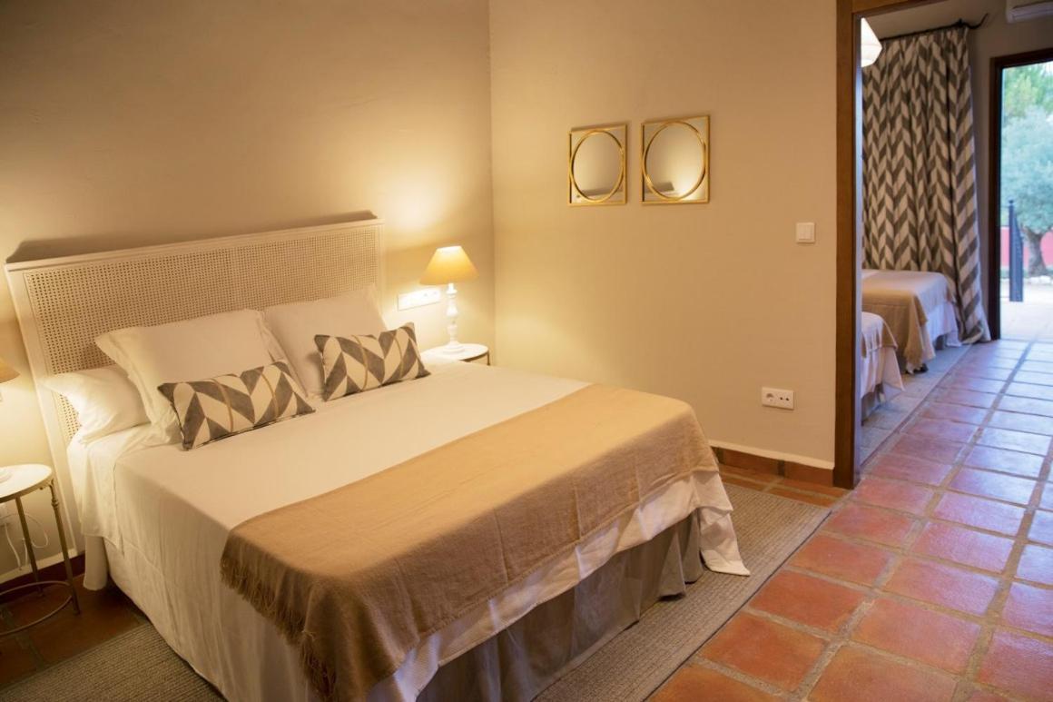 Hotel Rural Las Tejuelas Valdecaballeros Ngoại thất bức ảnh